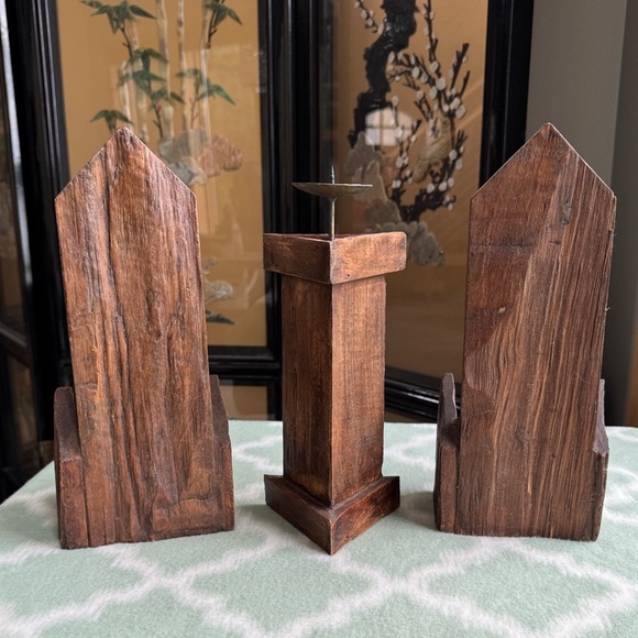 Vintage Rustic Wooden Candle Holders with Buddha and Lotus Design - Picture 6 of 10